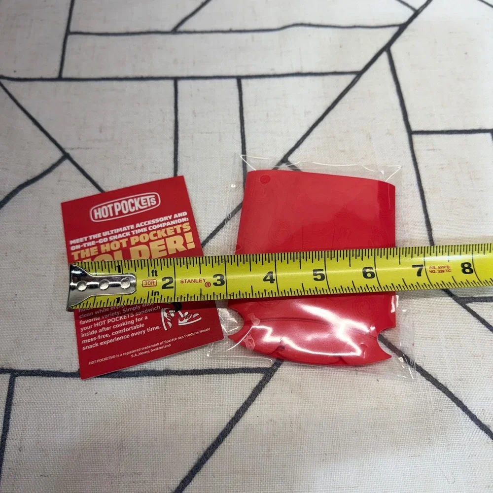 Hot Pockets Silicone Sandwich Holder One Size‎ Red Reusable Snack Sleeve Logo